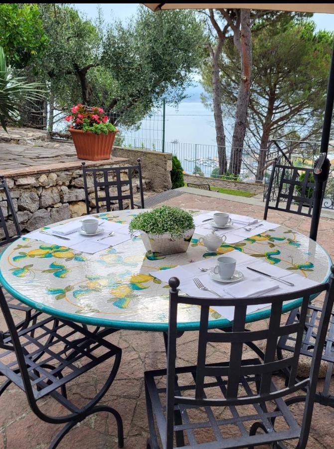 Villamara Luxury Rooms La Spezia Exterior photo
